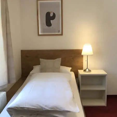 Hohe Schule 3* Bad Überkingen