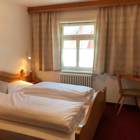 Hohe Schule 3* Bad Überkingen
