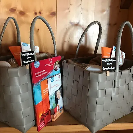 Konukevi Hohe Schule 3*